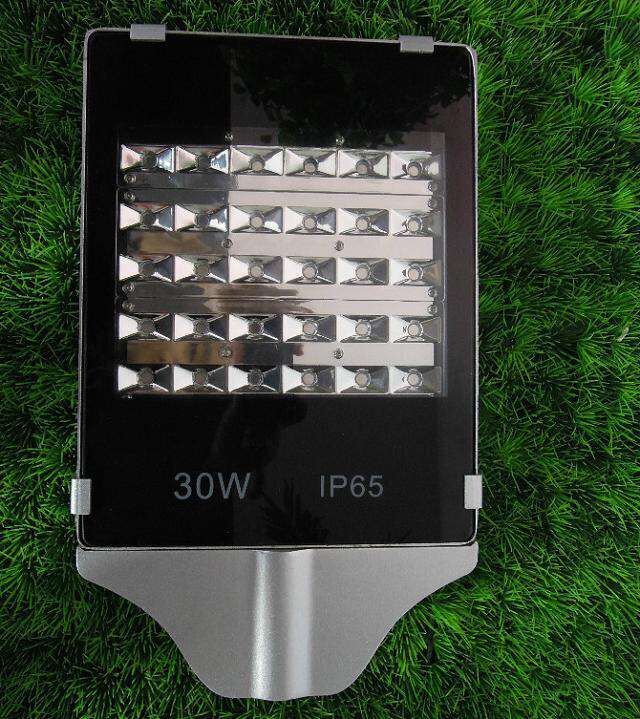 LED路灯头IP65 30W